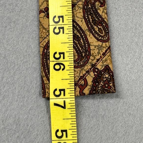 Vintage RARE ERNST Mens Tie Red Gold Black Paisley Handmade Batik Cotton Necktie - Picture 6 of 8